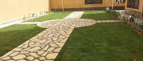حجر رخام عشوائي من شركة تنسيق حدائق