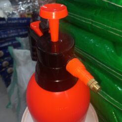 رشاش ماء بلاستيك أحمر 2 لتر ٣