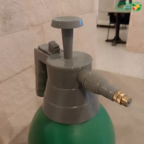 مرشة ماء 2 لتر بلاستيك – بضغط الهواء ٤