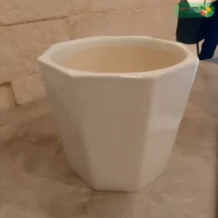 احواض نباتات سيراميك ابيض مضلع (3 مقاسات) - صورة 4 | مراكن وأصص نباتات